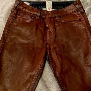 True Religion  Metallic  women size 28 Jean